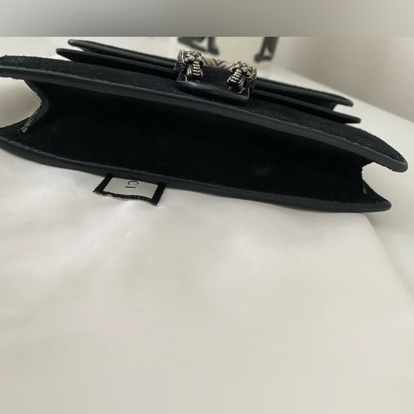 Gucci Super Mini Dionysus in Black Suede - Picture 5 of 8